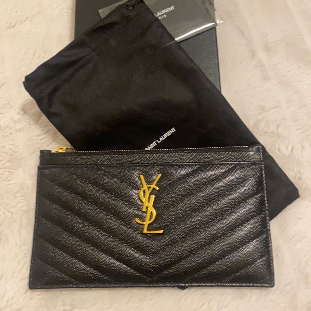 ✨ authentic! YSL Monogram bill pouch ✨